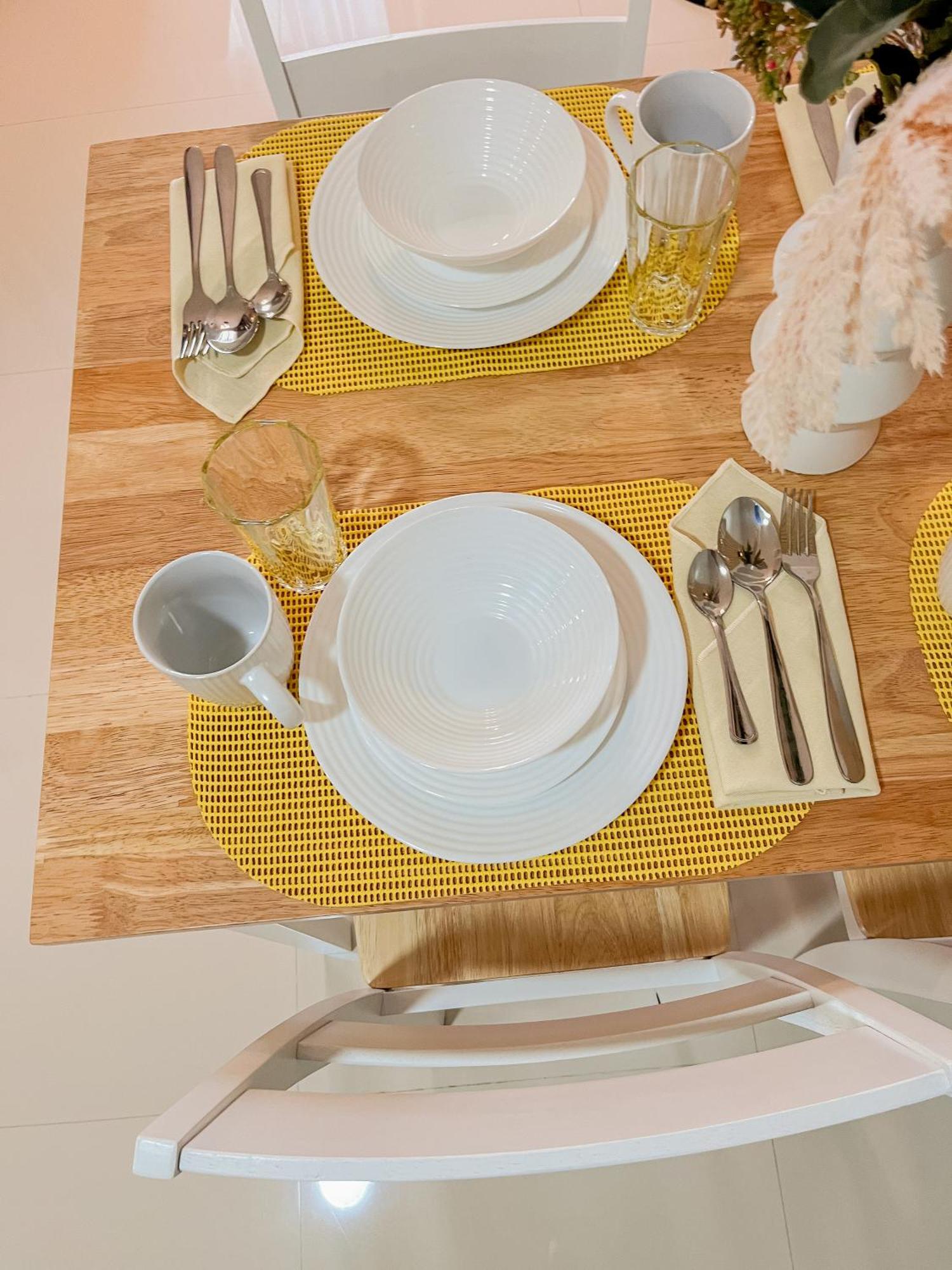 2 Bedroom And Studio Apartments With Private Pool And Gym In Vista Manors Verdant プエルト・プリンセサ エクステリア 写真