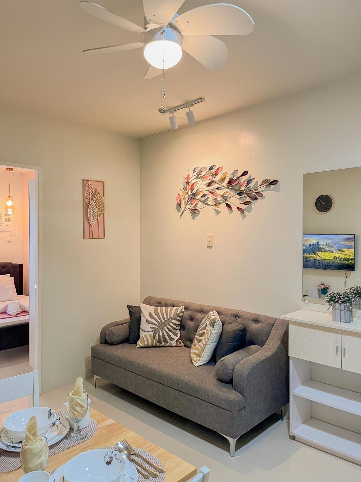 2 Bedroom And Studio Apartments With Private Pool And Gym In Vista Manors Verdant プエルト・プリンセサ エクステリア 写真