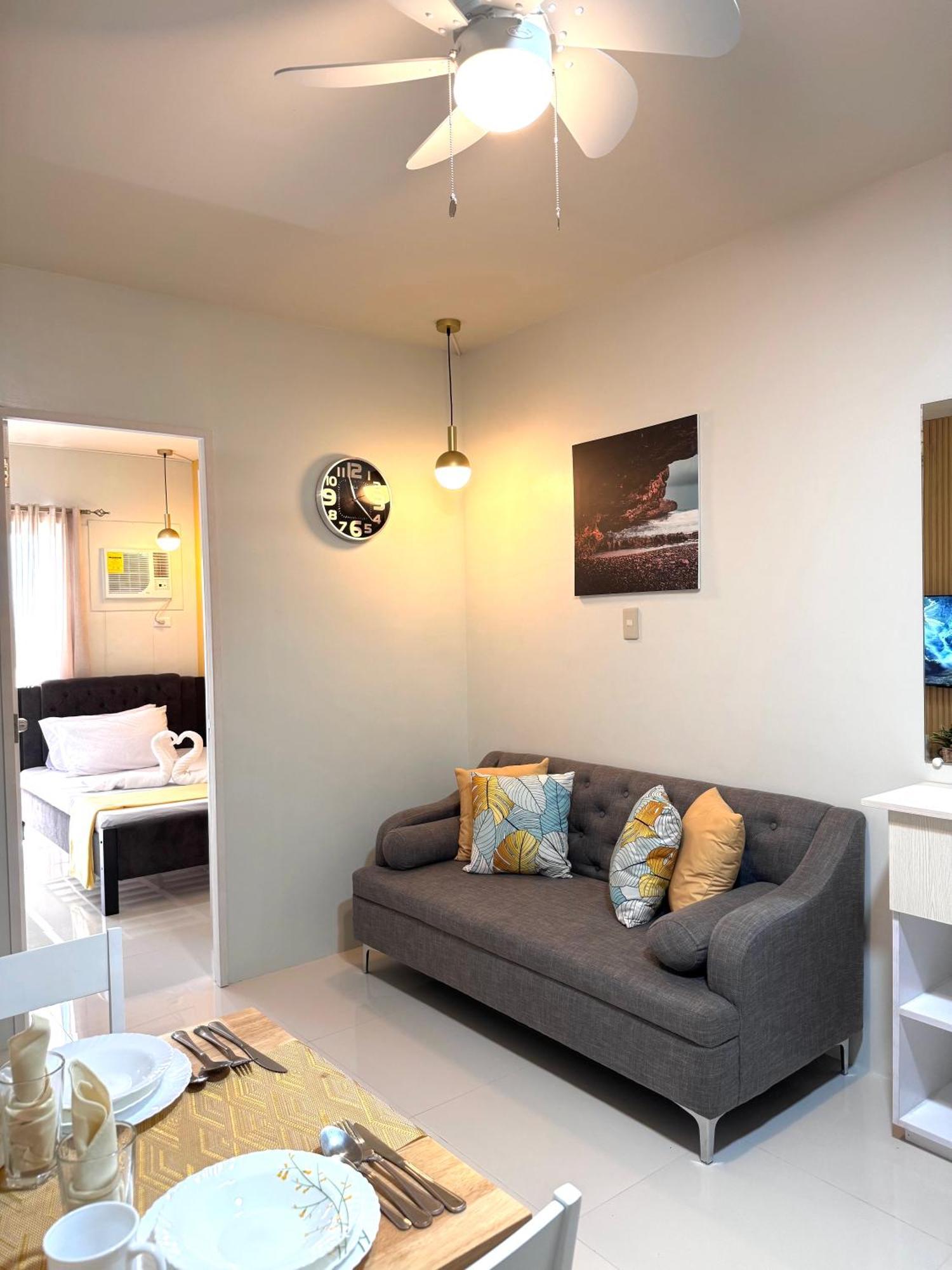 2 Bedroom And Studio Apartments With Private Pool And Gym In Vista Manors Verdant プエルト・プリンセサ エクステリア 写真